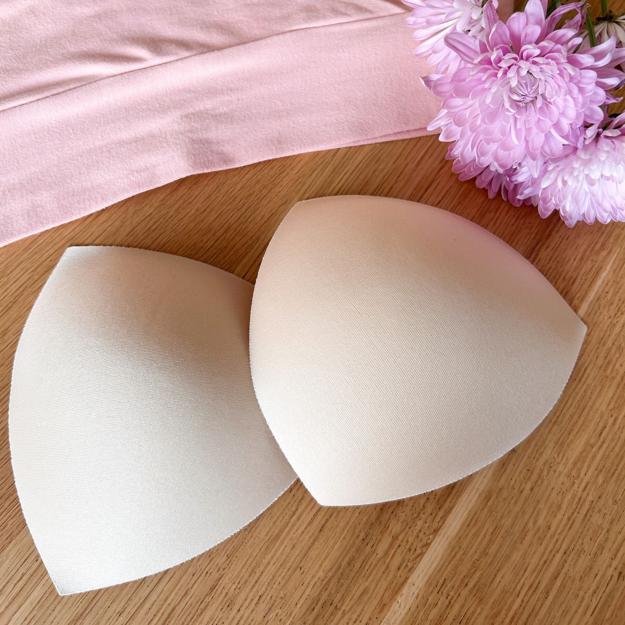 Breastfeeding Snacks Bra Cups for Sewing Breast rts Silicone Soft Sensation  Bra Cotton Thong Bra Large Panels Clear Ba : : Fashion